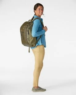 Stio Basin XT Pack 25L -Stio Online Store Basin Backpack Mossy Pine 1 3d6f4b6f a98c 497f aea3 e24a21fc1189
