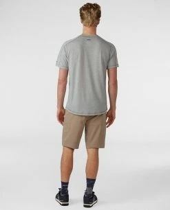 Stio Men's Divide Tee SS -Stio Online Store M Divide Tee SS Quiet Gray 4