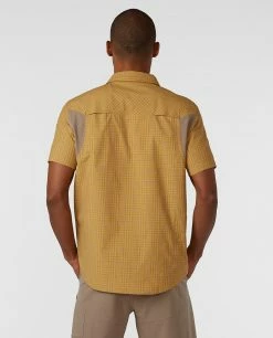 Stio Men's Hagen Trail Shirt -Stio Online Store M Hagen Trail Shirt Amber Resin Plaid 3