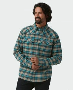 Stio Men's Junction Midweight Flannel Shirt 33 Stio Men's Junction Midweight Flannel Shirt -Stio Online Store M Junction Midweight Flannel Shirt Deep Delta Plaid 2