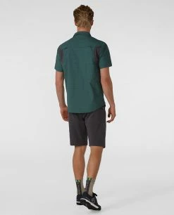 Stio Men's Hagen Trail Shirt -Stio Online Store M OPR Short Scorched Rock M Hagen Trail Shirt River Thicket Plaid 5