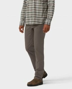 Stio Men's Rivet Canvas Utility Pant -Stio Online Store M Rivet Canvas Utility Pant Cowboy Coffee 1 5ed7c12c e7ca 4dba 8355 276fc4d63772