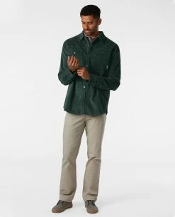 Stio Men's Saratoga Cord Shirt 37 Stio Men's Saratoga Cord Shirt -Stio Online Store M Saratoga Cord Treeline Green 4