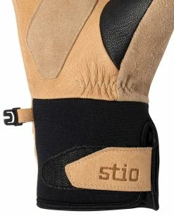 Stio Hardscrabble Insulated Glove -Stio Online Store Unisex Hardscrabble Insulated Glove Rodeo Dust Detail Cuff