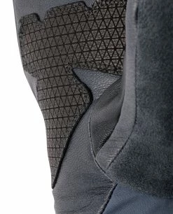 Stio Objective Insulated Mitt -Stio Online Store Unisex Objective Insulated Mitt Mulberry Detail Palm