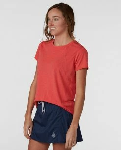 Stio Women's Divide Shift Shirt SS -Stio Online Store W Divide Shift Shirt SS Pressed Petal 1