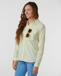 Stio Women's Eddy Guide Shirt LS -Stio Online Store W Eddy Guide Shirt Honey Dew 2