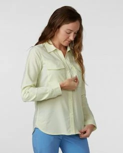 Stio Women's Eddy Guide Shirt LS -Stio Online Store W Eddy Guide Shirt Honey Dew 4