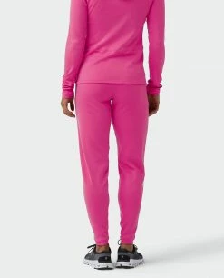 Stio Women's Fremont Stretch Fleece Jogger -Stio Online Store W Fremont Stretch Fleece Jogger Backyard Berry 3 c39af50a d1e7 4443 ab43 c2b7c04b218f