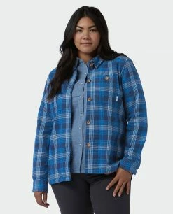 Stio Women's Hutkeeper Flannel Shirt 26 Stio Women's Hutkeeper Flannel Shirt -Stio Online Store W Hutkeeper Flannel Shirt Mountain Shadow Plaid Alt 1