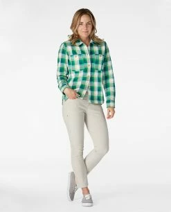 Stio Women's Hutkeeper Flannel Shirt 47 Stio Women's Hutkeeper Flannel Shirt -Stio Online Store W Hutkeeper Wetland Plaid 3 15f7dbbd 4585 4d88 9a39 c2a05a477468