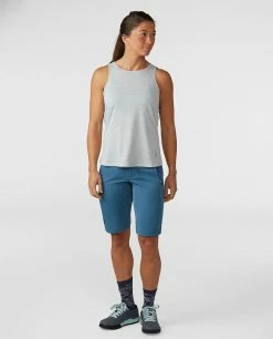 Stio Women's Icefloe Tech Tank 18 Stio Women's Icefloe Tech Tank -Stio Online Store W Icefloe Tech Tank Quiet Gray 3 88b69474 e1c4 4f4c 9da7 8367271b4361