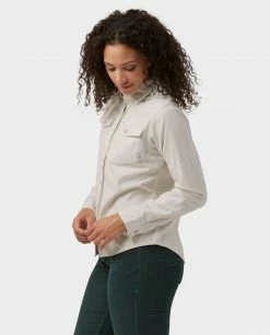 Stio Women's Willow Midweight Flannel Shirt -Stio Online Store W Willow Midweight Flannel Shirt Bone White Heather 1