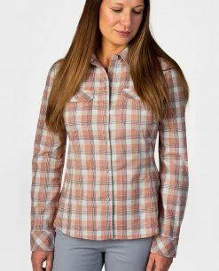 Stio Women's Lone Tree Shirt -Stio Online Store Web Size Lone Tree 4 fc8a74fd e55b 41a8 b870 4857cb821722