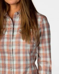 Stio Women's Lone Tree Shirt -Stio Online Store Web Size Lone Tree 5 Copy 51aab051 677e 4921 bbeb 2cb3c2c094e1